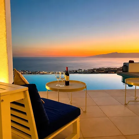 Itaca: Impresionantes Vistas Al Mar Villa